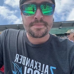 Meet your Posher, Scott